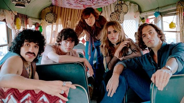 El libro es todo un éxito en ventas y la serie va por el mismo camino: Así es 'Todos quieren a Daisy Jones', uno de los posibles 'hit' del 2023 noticias imagen