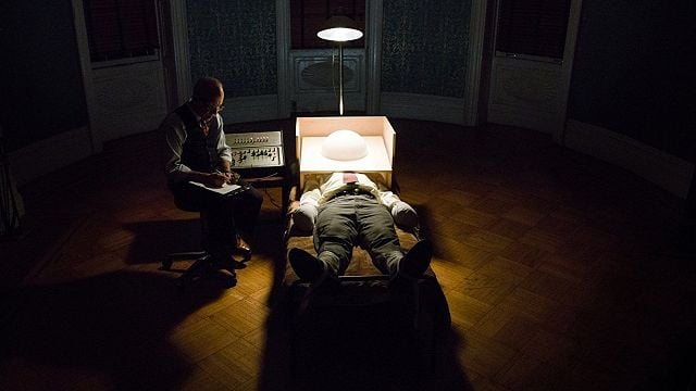 Un hombre intentó averiguar la misteriosa muerte de su padre, y acabó descubriendo experimentos secretos del gobierno con LSD noticias imagen