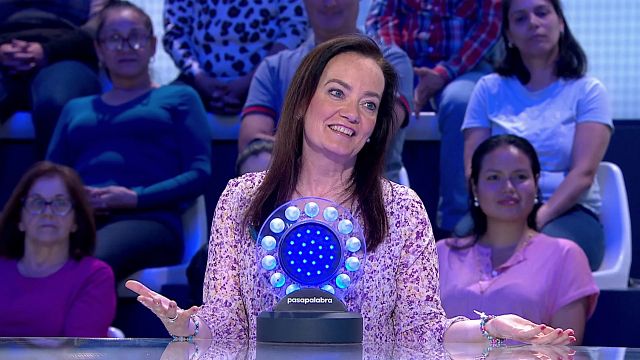 Encarni tiene que abandonar 'Pasapalabra' por "motivos personales", pero el programa deja la puerta abierta a su regreso noticias imagen