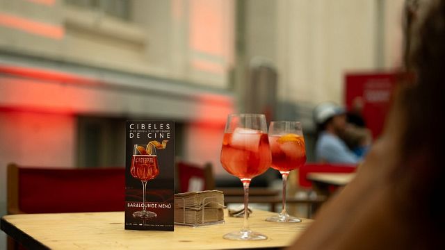 Quédate en un Madrid de cine, cena y fiestas este verano con Campari y Cibeles de Cine