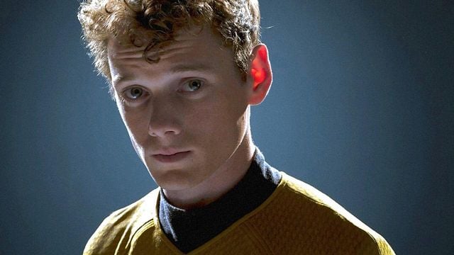 La familia de Anton Yelchin llega a un acuerdo con Chrysler y zanja la demanda por la muerte del actor noticias imagen