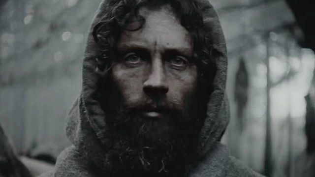El director que odia la época moderna vuelve con una leyenda de hace 726 años: Así es la película de terror que despide el año noticias imagen
