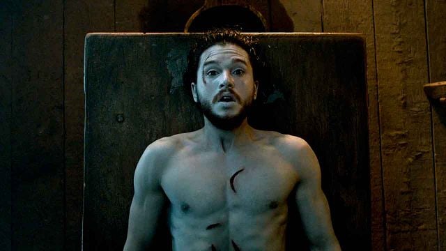 Kit Harington estuvo un año mintiendo sobre Jon Nieve, pero un policía se las apañó para saber la verdad: la despedida fue para enmarcar noticias imagen