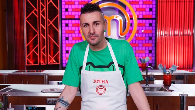 "A degüello contra él": los espectadores de 'MasterChef' estallan contra la actitud del jurado hacia Jotha noticias imagen