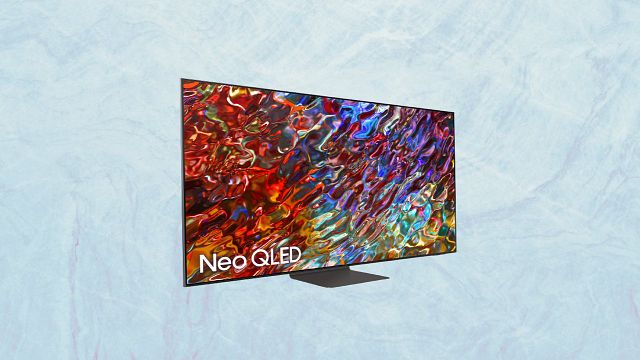 El Corte Inglés deja rebajadísima esta Smart TV QLED de Samsung: ahora puedes llevártela a mitad de precio con su descuento de 1.100 euros noticias imagen