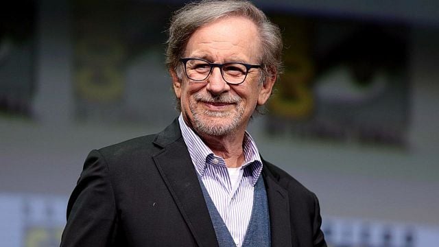 Steven Spielberg solo tiene una película de superhéroes en su filmografía y fue gracias a un actor español noticias imagen