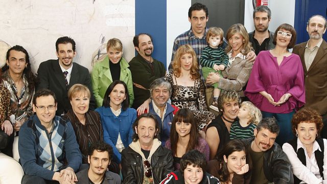 La actriz de 'Aquí no hay quien viva' que abandonó 'La que se avecina' porque le "apetecía hacer otras cosas" noticias imagen