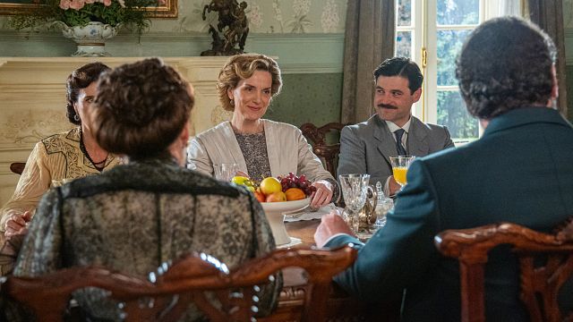 'La Promesa' vuelve a desaparecer de la parrilla de La 1: qué días no se emitirá esta semana la exitosa serie diaria noticias imagen