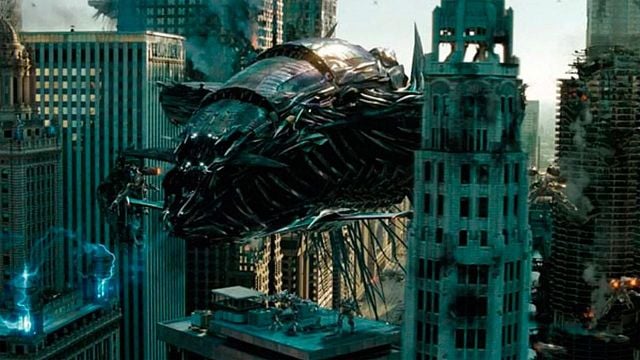 Uno de los despidos más fulminantes de Hollywood: Comparó a su director con Hitler y perdió su trabajo en una famosa saga de ciencia ficción noticias imagen