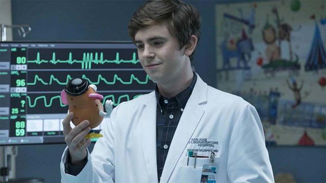 "Puedes terminar en algo que no quieres durante años": Freddie Highmore tuvo miedo y estuvo estuvo a punto de rechazar 'The Good Doctor' noticias imagen