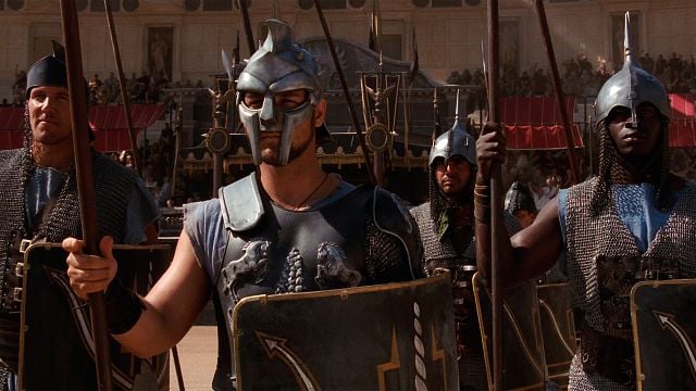 "Un domingo por la mañana se desplomó muerto en el suelo de un pub": Ridley Scott perdió a una de sus estrellas durante el rodaje de su película más célebre noticias imagen