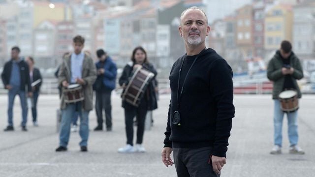 "La 'feel-good movie' definitiva": el director de 'La gran familia española' estrena el año con 'Rondallas' noticias imagen