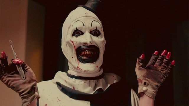 "No quiero que nadie se haga daño": el director de 'Terrifier 2' aconseja ver la primera película antes de ir al cine noticias imagen