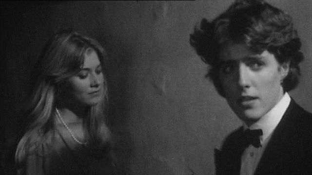 Hoy es uno de los galanes más reconocibles de la historia del cine, pero hace 43 años debutaba en una película que casi nadie ha visto. ¿Le reconoces? noticias imagen