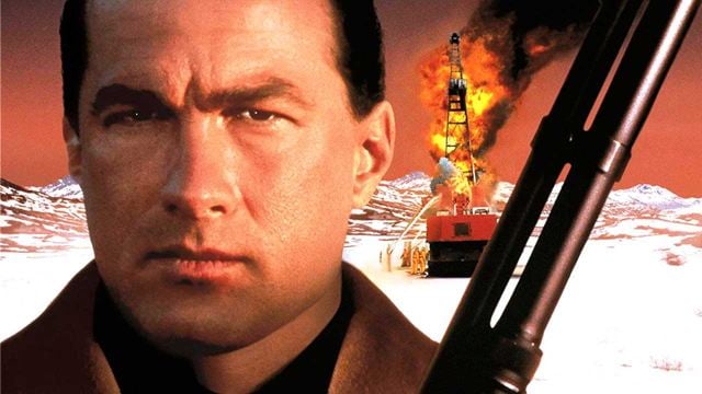 "La película lo dijo 20 años antes": fue un fracaso, pero Steven Seagal está seguro de que su ópera prima era una adelantada a su tiempo