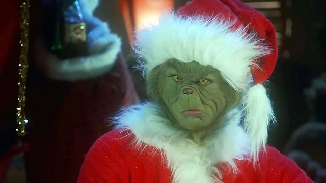 Solo Jim Carrey es capaz de llevar la contraria a todo un equipo y salir airoso: su improvisación mejoró notablemente esta escena de 'El Grinch' noticias imagen