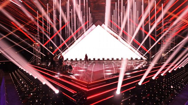 Primera polémica del Benidorm Fest 2025: La organización despide a un trabajador por filtrar imágenes de los ensayos noticias imagen