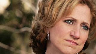 Edie Falco: "Me encantaría participar en una película de 'Los Soprano" noticias imagen