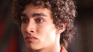 Robert Sheehan no saldrá en la tercera de 'Misfits' noticias imagen