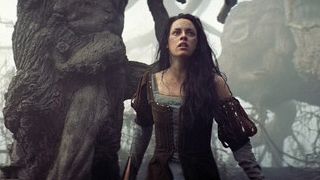 'Blancanieves y la leyenda del cazador': dos nuevas imágenes de Kristen Stewart y Sam Claflin noticias imagen