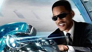 'Men In Black 3': nuevo cartel con un motorizado Will Smith noticias imagen