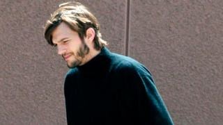 Primeras imágenes de Ashton Kutcher convertido en Steve Jobs
