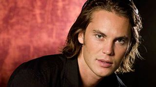 'Los juegos del hambre 2': Taylor Kitsch ('Savages') tampoco será Finnick Odair