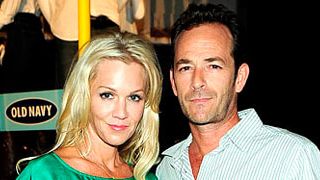 'Sensación de vivir': Luke Perry y Jennie Garth protagonizarán una 'sitcom' juntos noticias imagen
