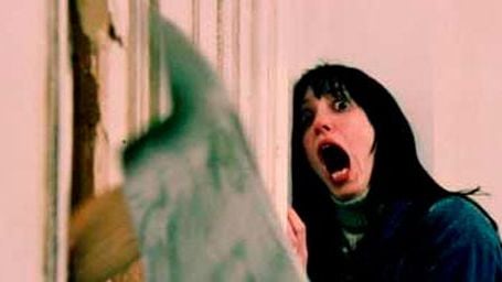 Ver películas de terror como 'El resplandor' adelgaza noticias imagen