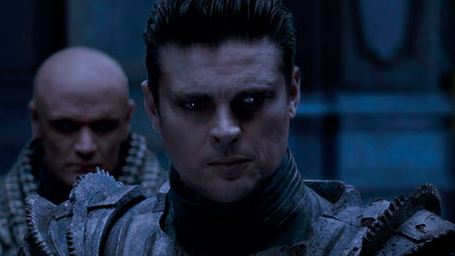 'Riddick': primera imagen de Karl Urban como Vaako
