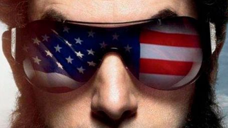 ¡Regalazo de 'El Dictador'! Cofre especial firmado por Sacha Baron Cohen  noticias imagen