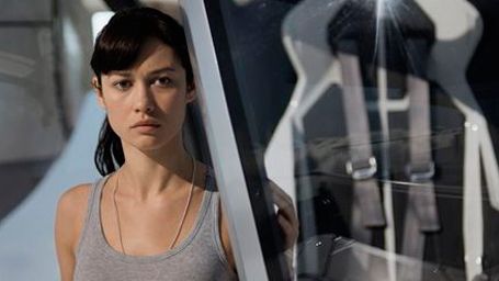 'Los Vengadores 2': A Olga Kurylenko no le importaría ser una heroína de Marvel noticias imagen