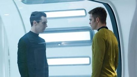 'Star Trek: En La Oscuridad': Chris Pine y Benedict Cumberbatch se enfrentan en el nuevo clip noticias imagen