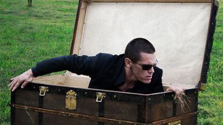 'Old Boy': nuevo póster con Josh Brolin saliendo ¡¿de un baúl?! noticias imagen