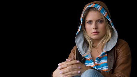 'Once Upon A Time' ficha a Rose McIver como Campanilla para la tercera temporada noticias imagen