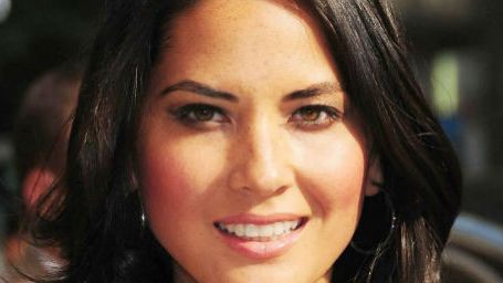 'Mortdecai': Olivia Munn suena para acompañar a Johnny Depp