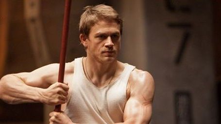 Charlie Hunnam será Christian Grey en '50 Sombras de Grey' noticias imagen