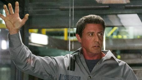 'Plan de escape': Arnold Schwarzenegger y Silvester Stallone, desafiantes en el nuevo póster noticias imagen