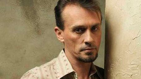 'Arrow' ficha al ex de 'Prison Break' Robert Knepper como el villano Rey Reloj noticias imagen