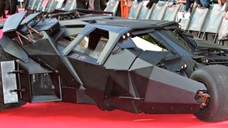 Una réplica del Batmobile de Christian Bale en 'El caballero oscuro', a la venta por 1 millón de dólares noticias imagen