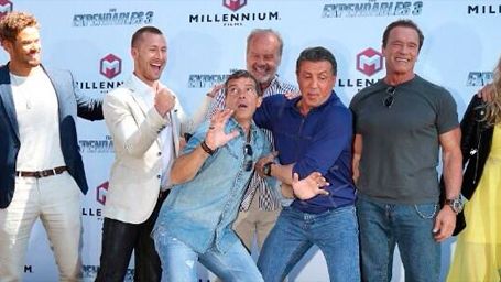 'Los mercenarios' de Sylvester Stallone llegan en tanque al Festival de Cannes noticias imagen