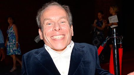 El 'Ewok' Warwick Davis quiere un papel en 'Star Wars: Episodio VII' noticias imagen