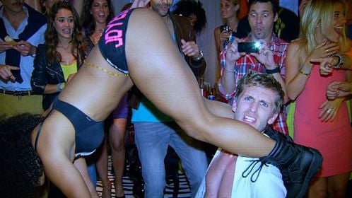 Tráiler en castellano de 'Se nos fue de las manos' noticias imagen