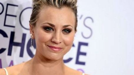 Kaley Cuoco operada de la nariz por una adicción al spray nasal noticias imagen