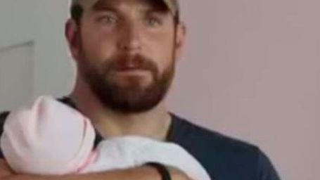 El bebé falso de 'El francotirador' genera burlas en Twitter noticias imagen