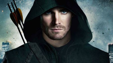 'Arrow': Stephen Amell habla sobre posibles 'crossovers' con 'Supergirl', 'Gotham' y 'Constantine' noticias imagen