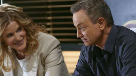 Primeras imágenes de Anna Gunn y Gary Sinise en 'Mentes Criminales' noticias imagen