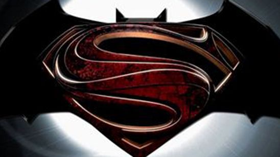 Henry Cavill desmiente que 'Batman v Superman: El amanecer de la justicia' sea una secuela de 'El hombre de acero'