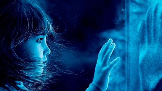 'Poltergeist': El nuevo póster incita a ir hacia la luz