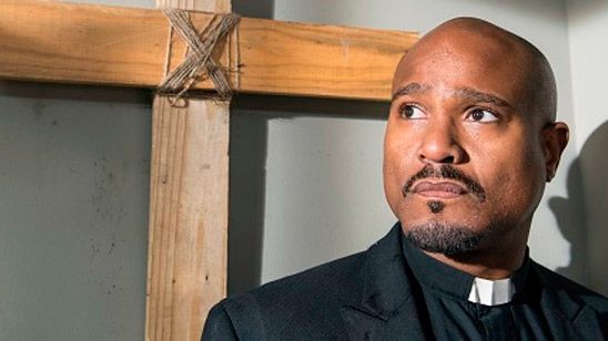 'The Walking Dead': Arrestado Seth K. Gilliam, el actor que interpreta al padre Gabriel noticias imagen